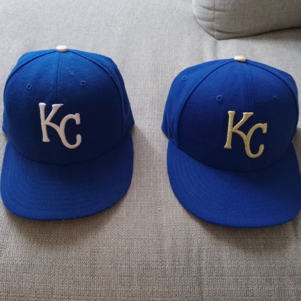 2 Kansas City Royals hats both in very good condition